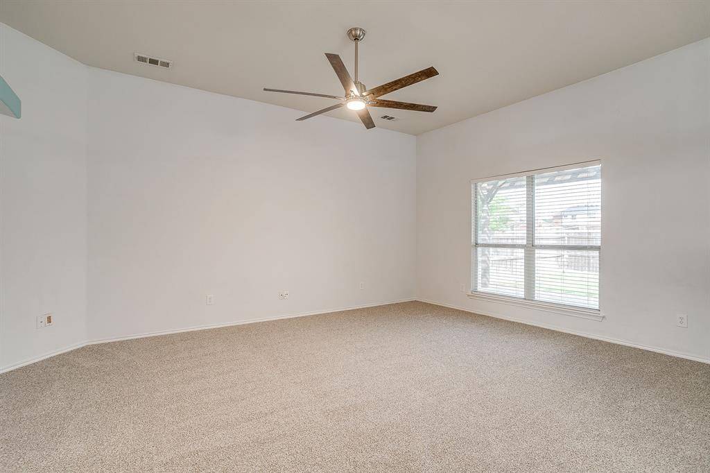 1201 Eastwick Drive, Arlington, TX 76002