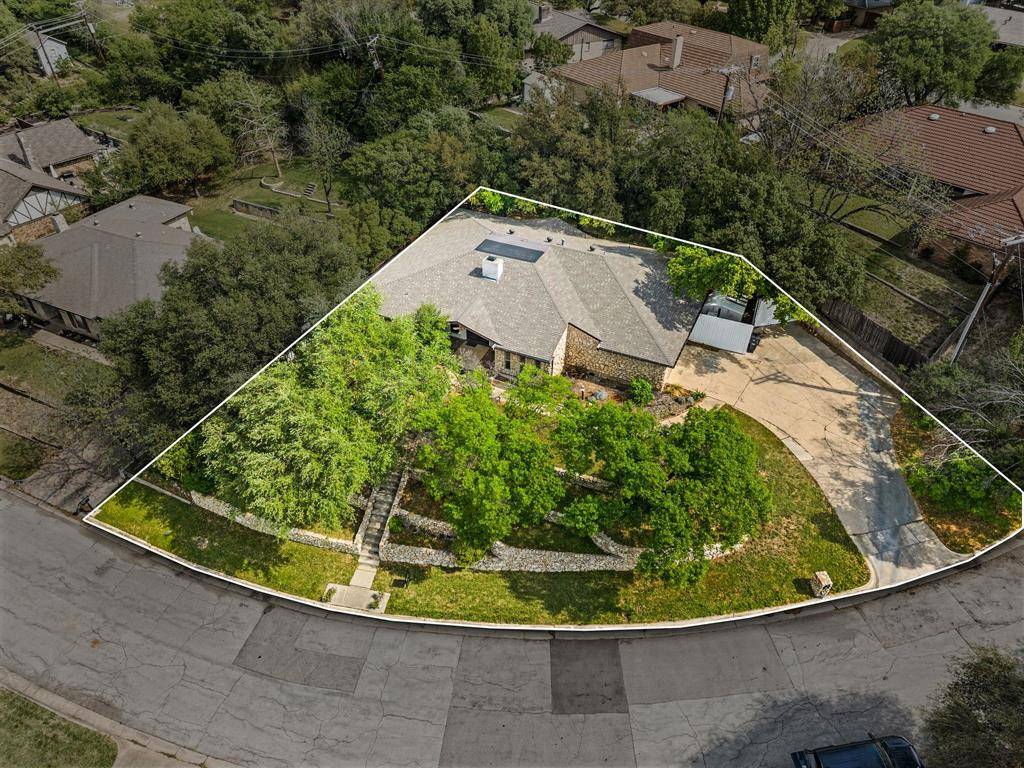 405 Chandler Lake Road, Fort Worth, TX 76103