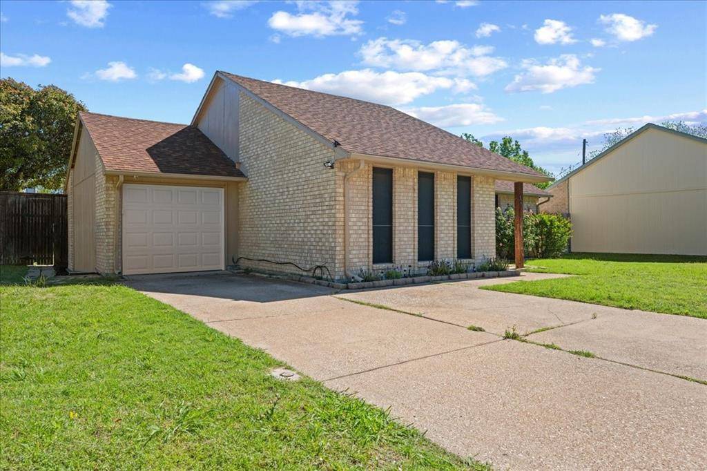 528 Carl C Senter Street, Forney, TX 75126