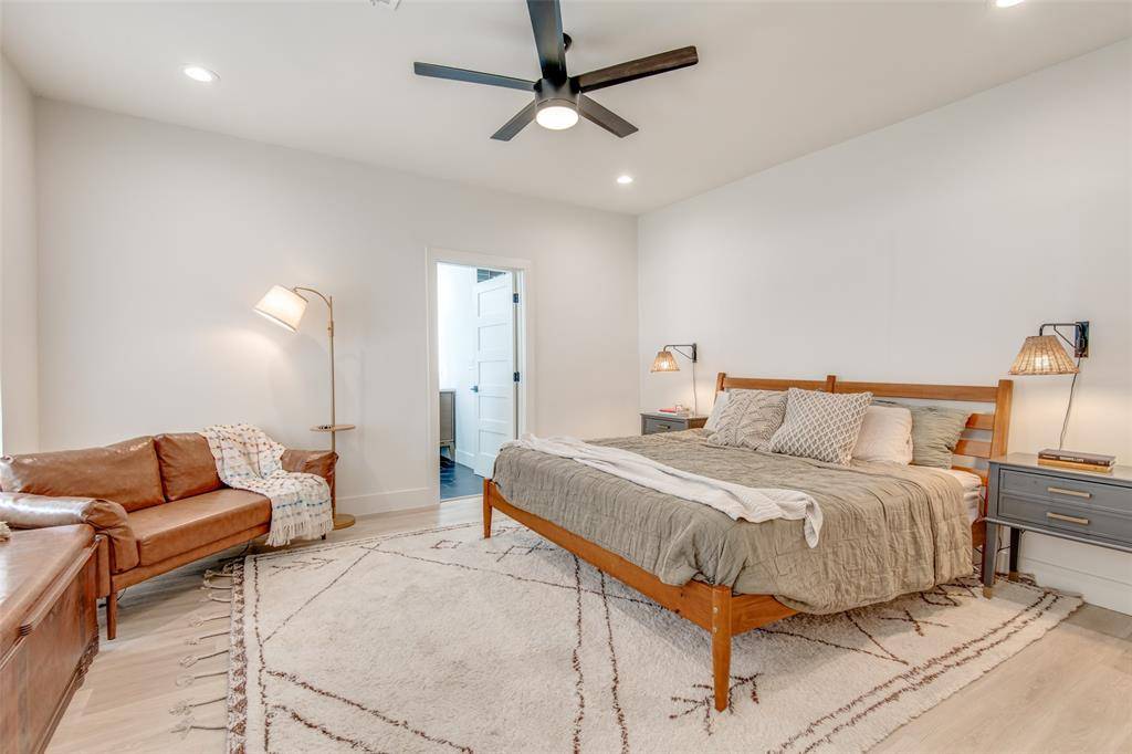 5400 Worth Street, Dallas, TX 75214