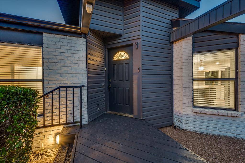 4111 Rush Circle, Addison, TX 75001