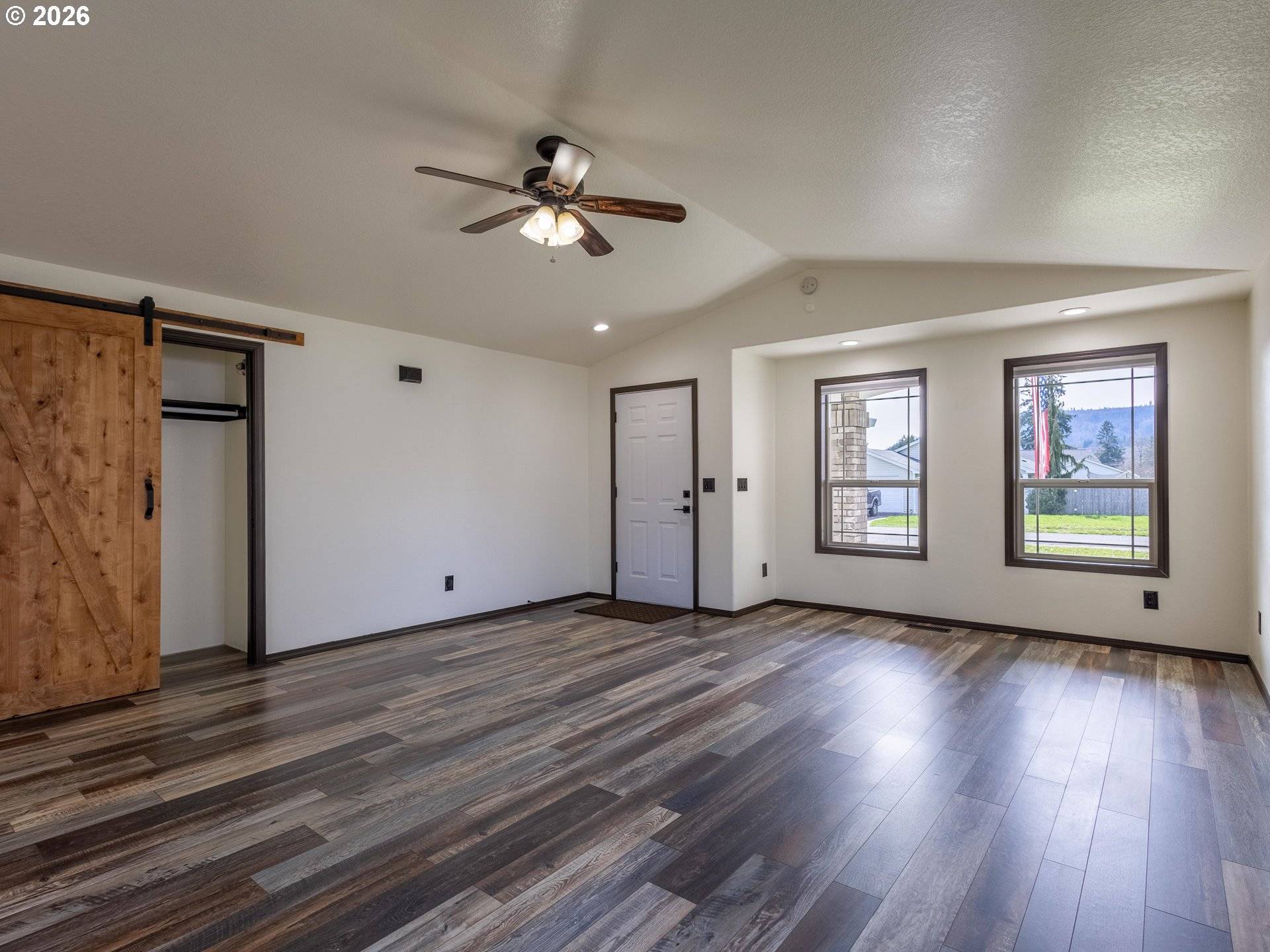 304 E WILSON ST, Yacolt, WA 98675