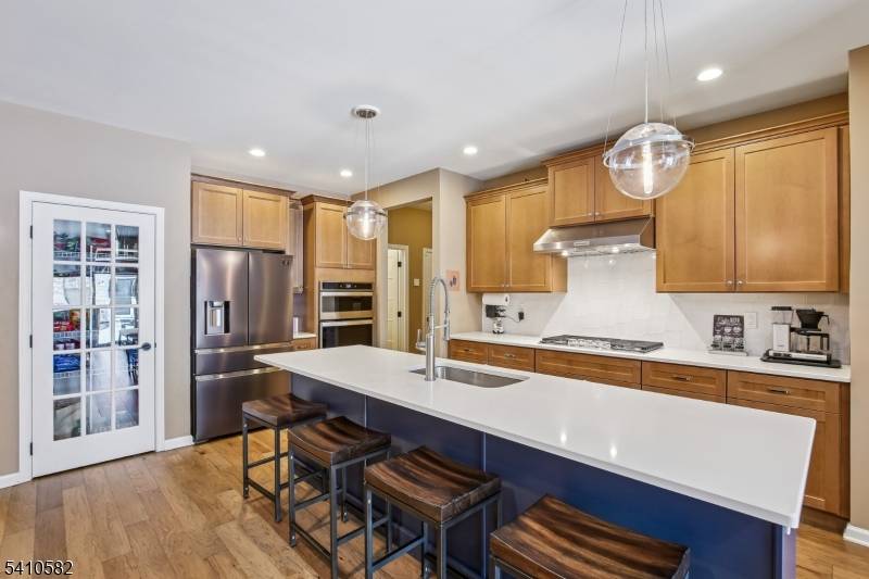 26 Wisteria Ct, Monroe Twp., NJ 08831