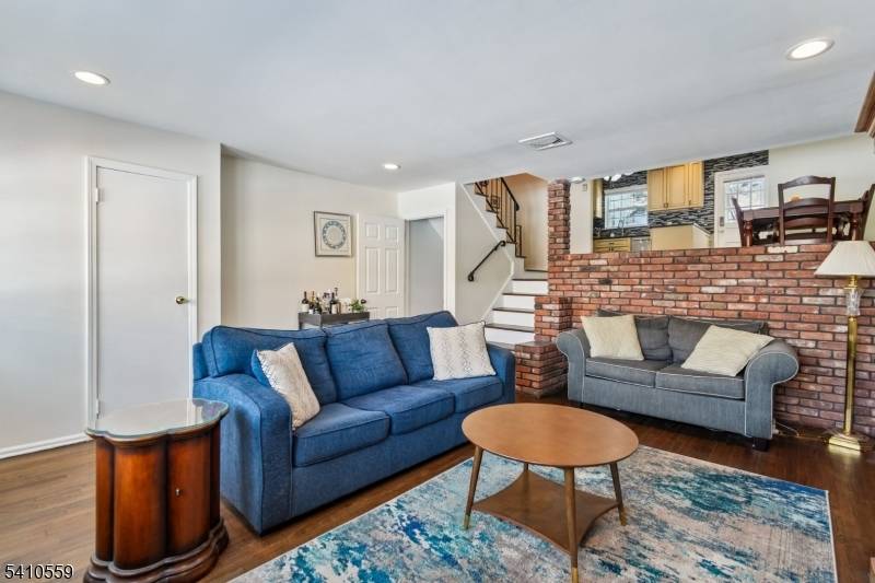 320 South St #1D, Morristown Town, NJ 07960