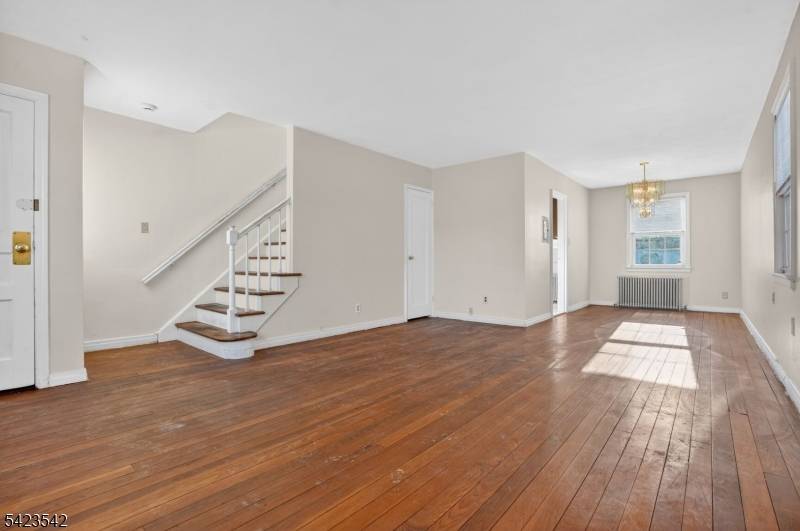 145 River Drive #145, Elmwood Park Boro, NJ 07407