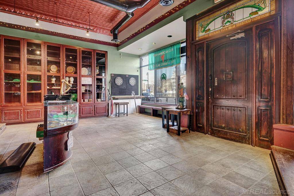 210 Huron Ave. AVE, Port Huron, MI 48060