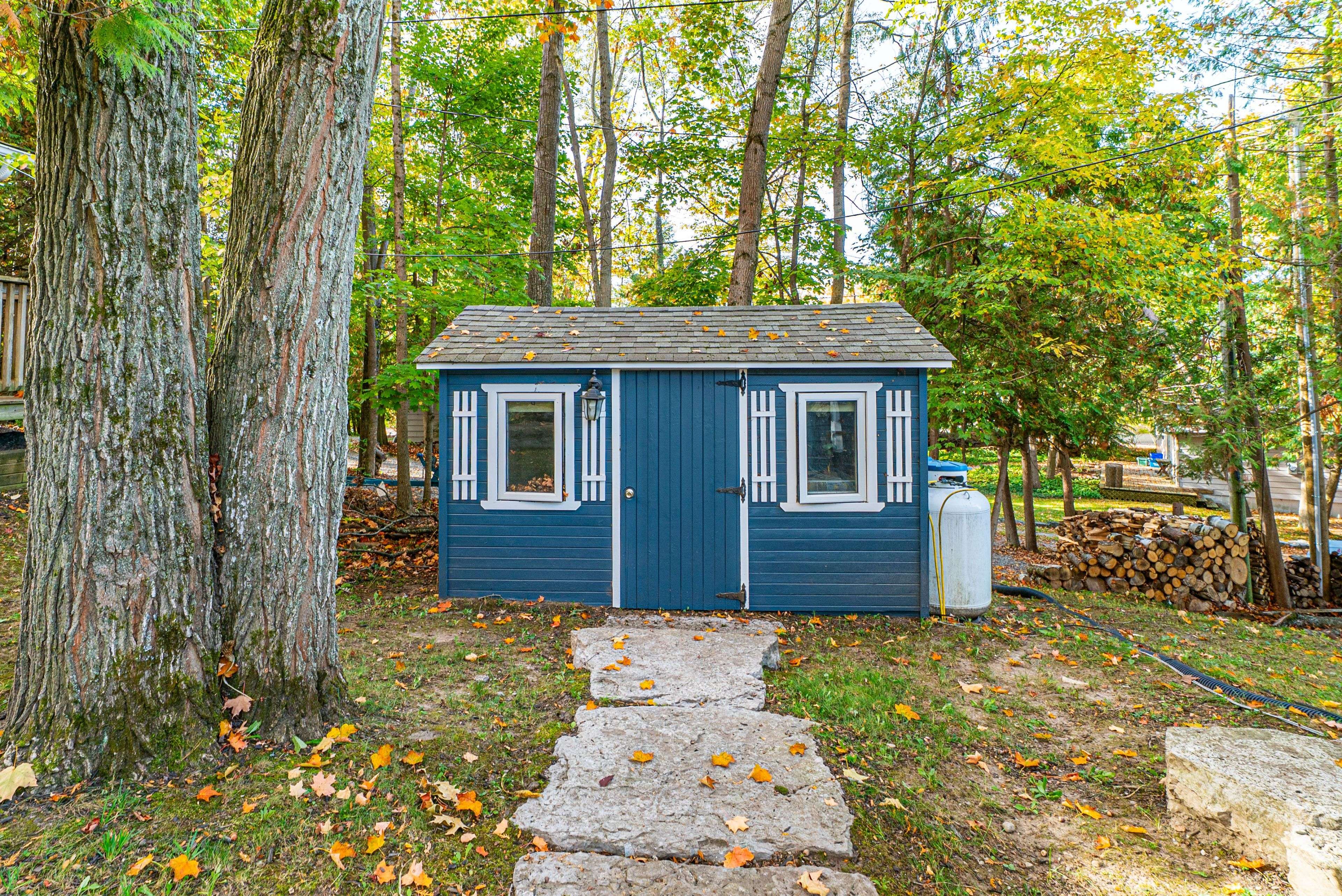 147 Lightning Point RD, Kawartha Lakes, ON K0M 1K0