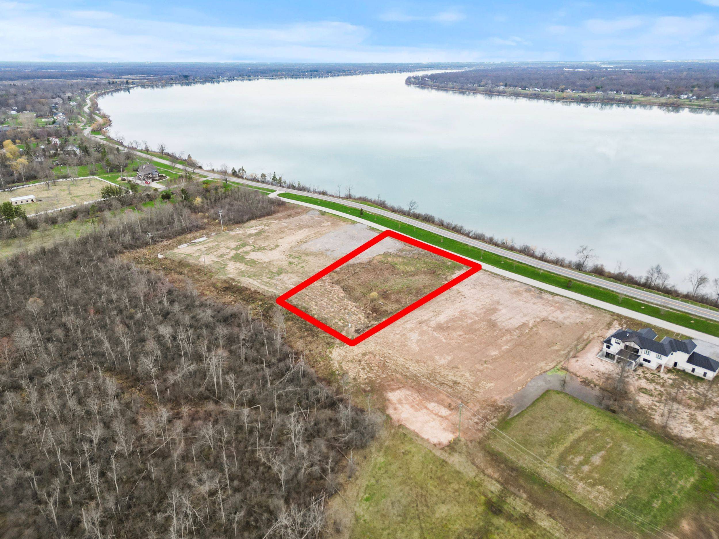 N/A Niagara River Pkwy, Fort Erie, ON L0S 1S0