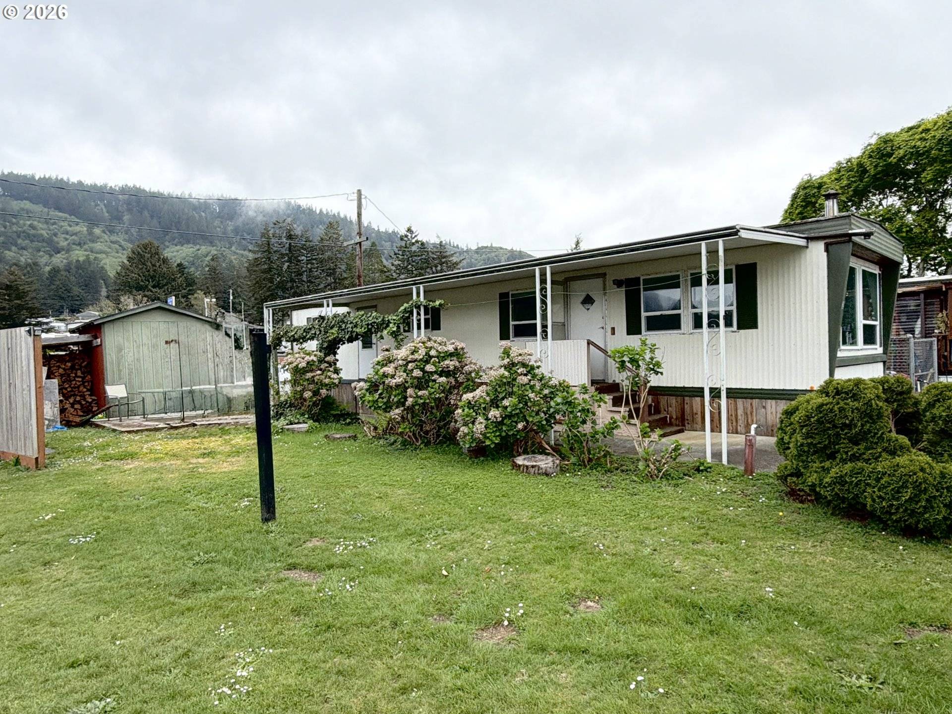 16345 GROOTENDORST LN #2, Brookings, OR 97415