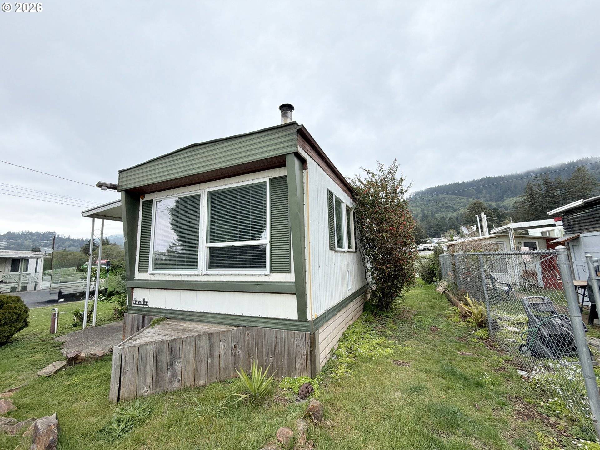 16345 GROOTENDORST LN #2, Brookings, OR 97415