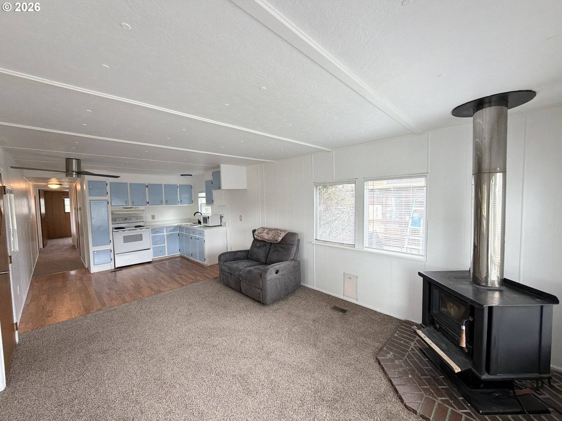 16345 GROOTENDORST LN #2, Brookings, OR 97415