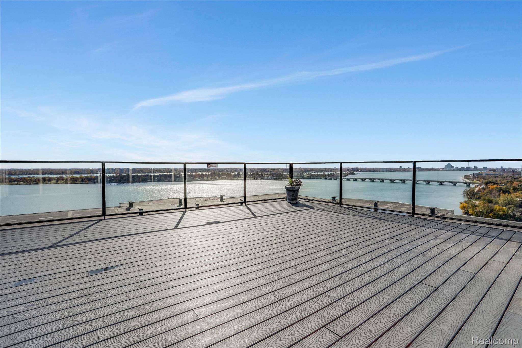 8200 E Jefferson AVE #506, Detroit, MI 48214