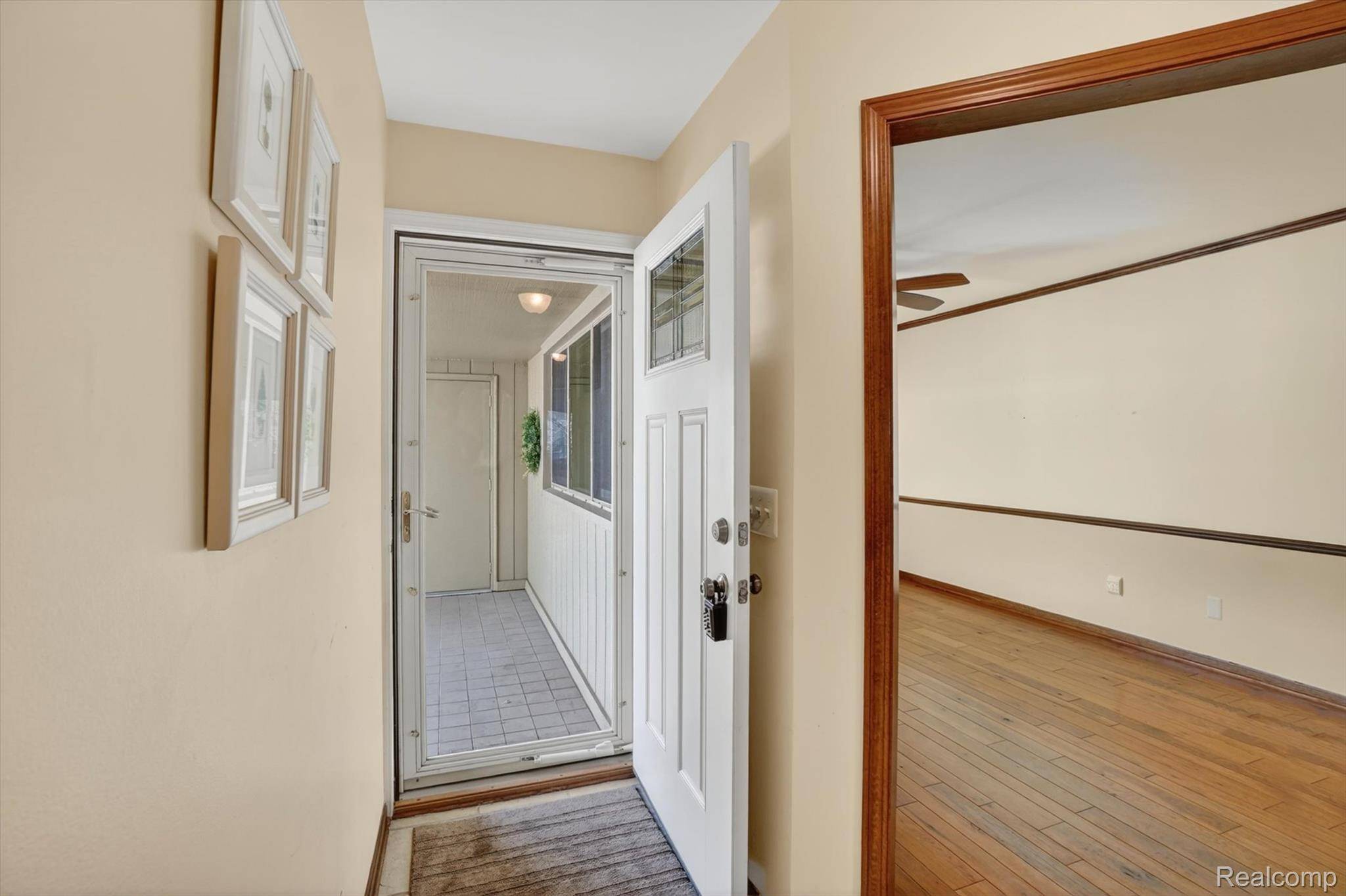 12342 Pinecrest DR, Plymouth Charter Township, MI 48170