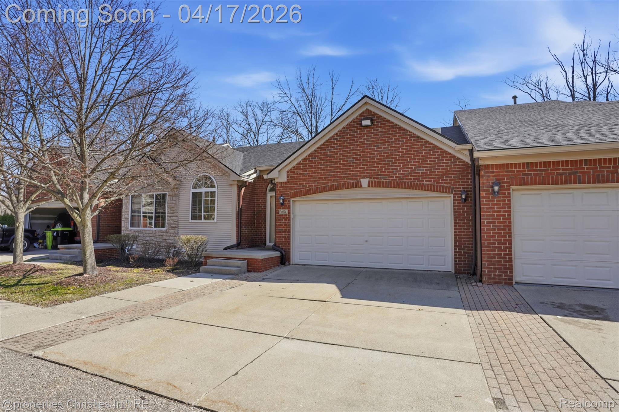 30674 Ardmore CT, Novi, MI 48377