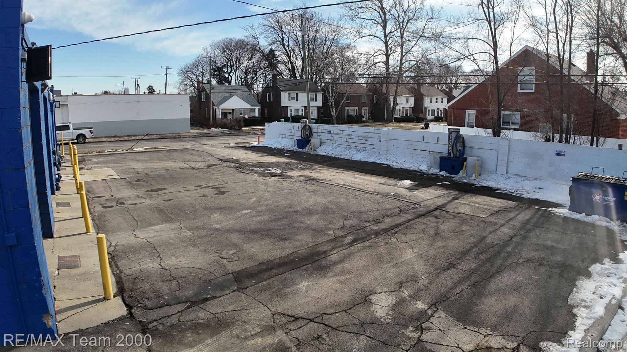 19501 PLYMOUTH RD, Detroit, MI 48228