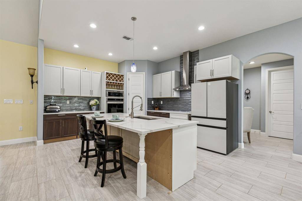 6467 Asher Road, Alvarado, TX 76009