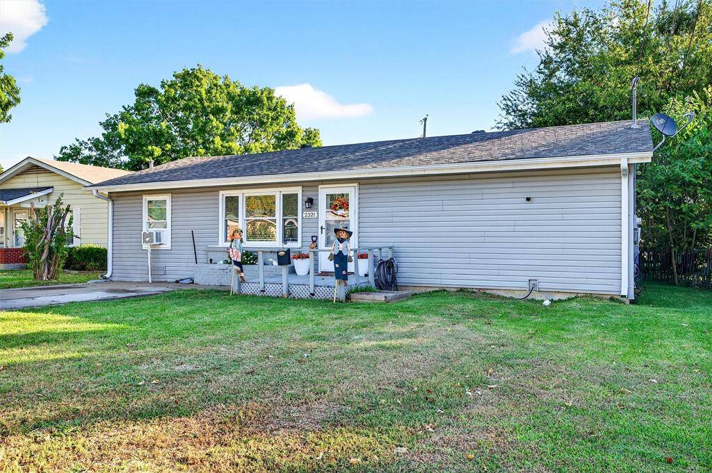 2321 N Shannon Street, Sherman, TX 75092