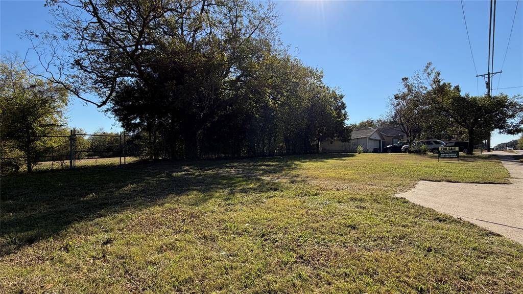 1160 Rodeo Center Boulevard, Mesquite, TX 75149