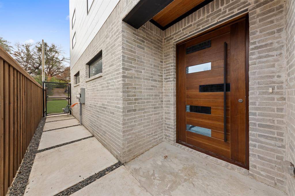 1919 Pollard Street, Dallas, TX 75208