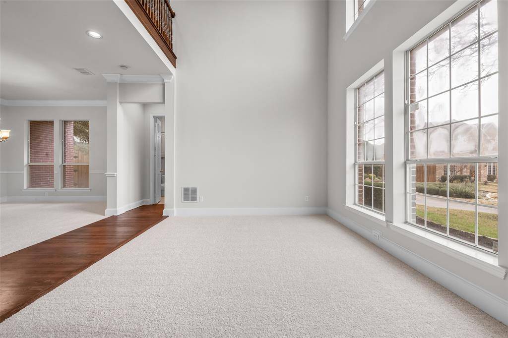 3000 Cedar Ridge Drive, Richardson, TX 75082