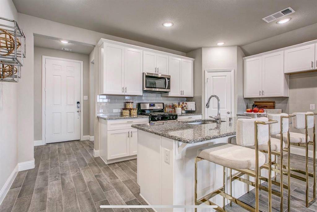 4432 Thalia Way, Forney, TX 75126