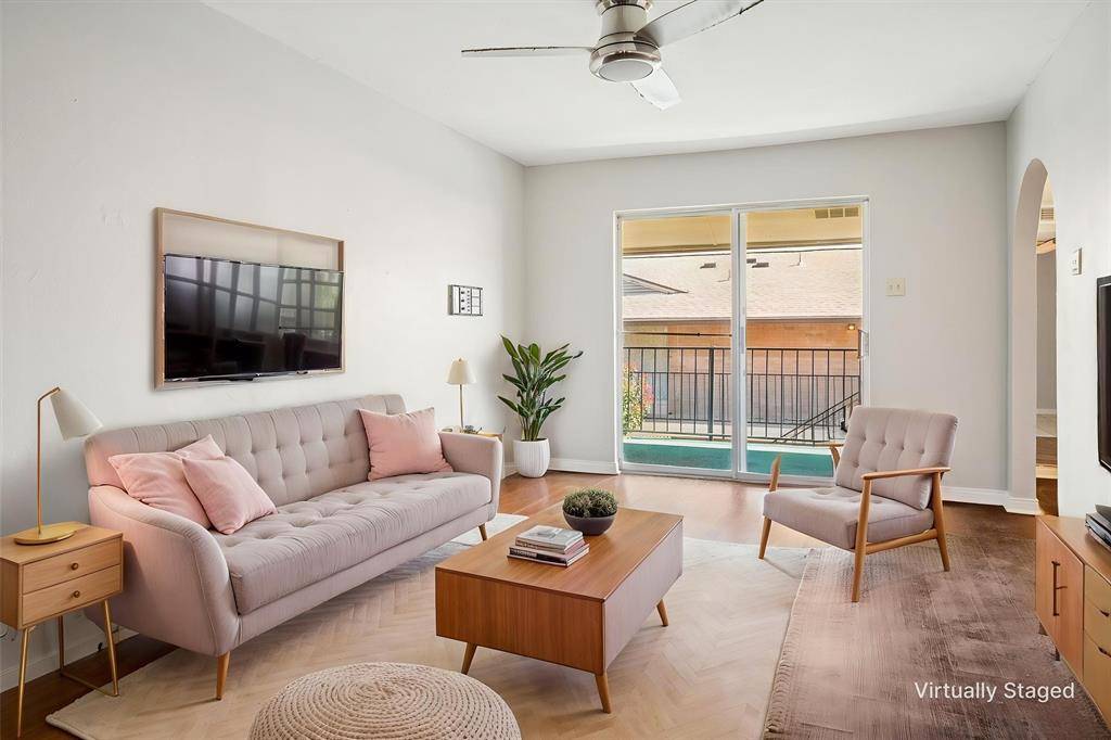 15926 Stillwood Street #2072, Dallas, TX 75248