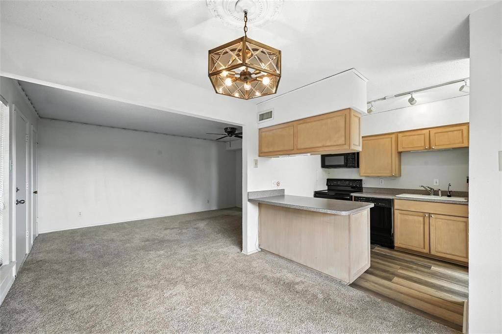 4524 Amesbury Drive #A, Dallas, TX 75206