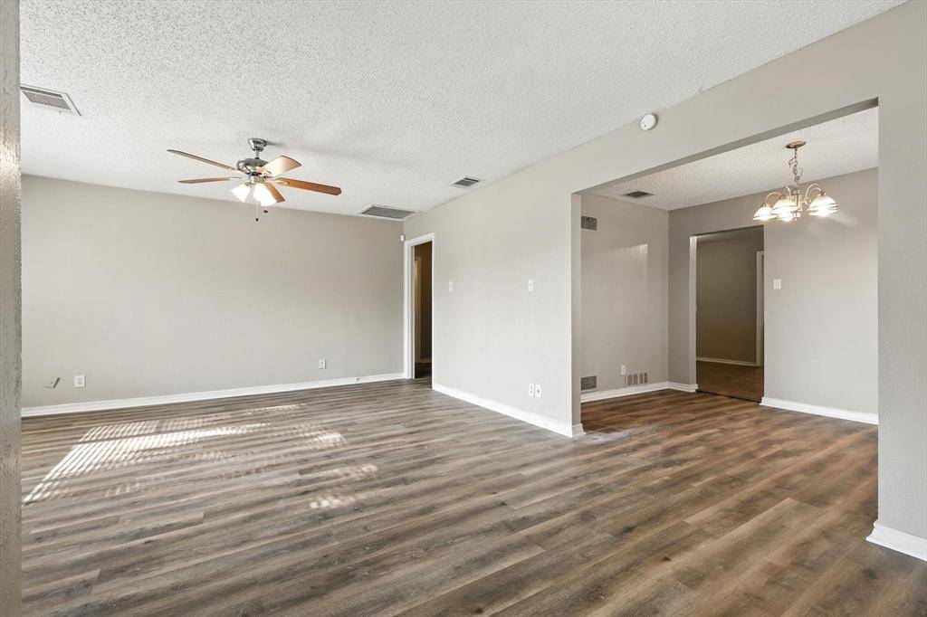 1807 S Vernon Avenue, Dallas, TX 75224