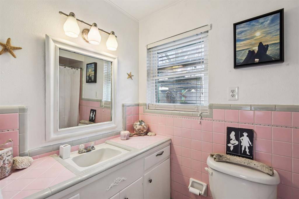 1602 Marshalldale Drive, Arlington, TX 76013