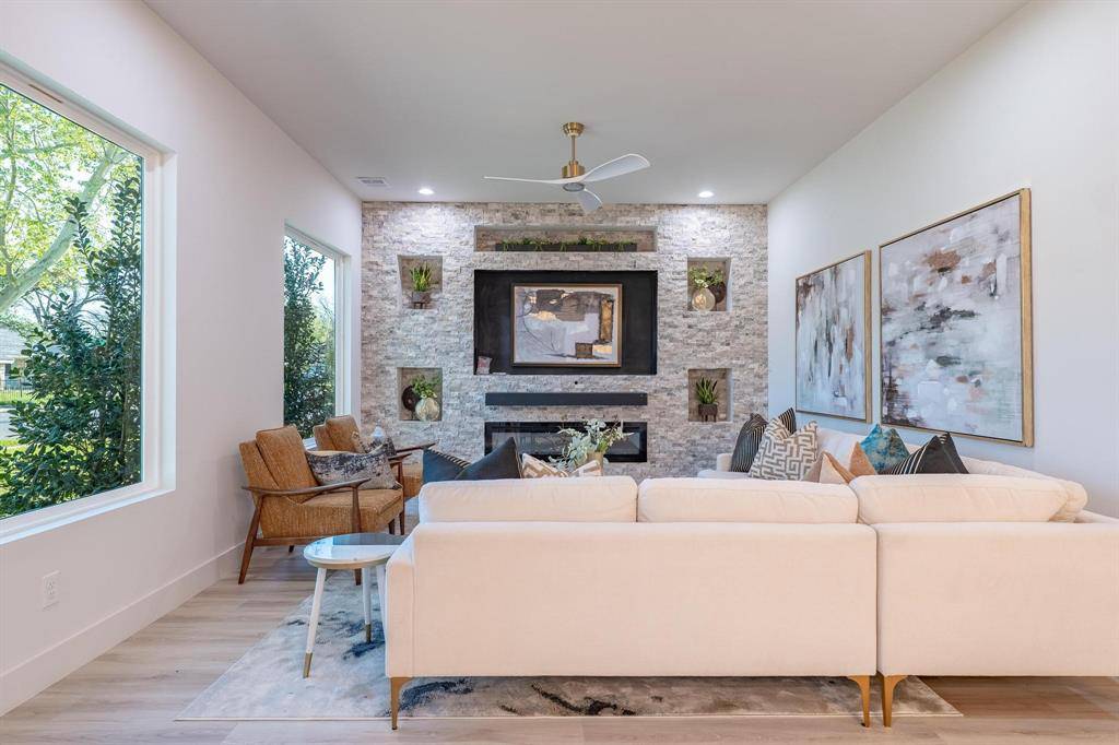 3548 Fontana Drive, Dallas, TX 75220