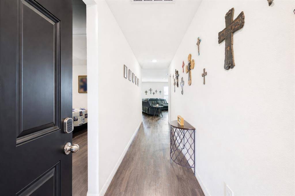 2409 Abigail Lane, Mabank, TX 75147