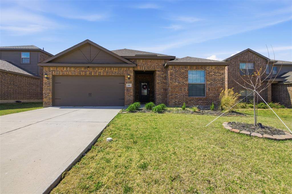 292 Wandering Stream Way, Princeton, TX 75407