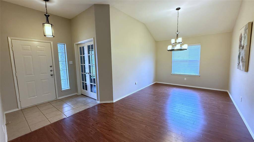 602 Soledad Street, Arlington, TX 76002