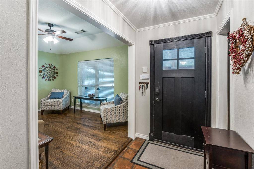 2719 N Surrey Drive, Carrollton, TX 75006