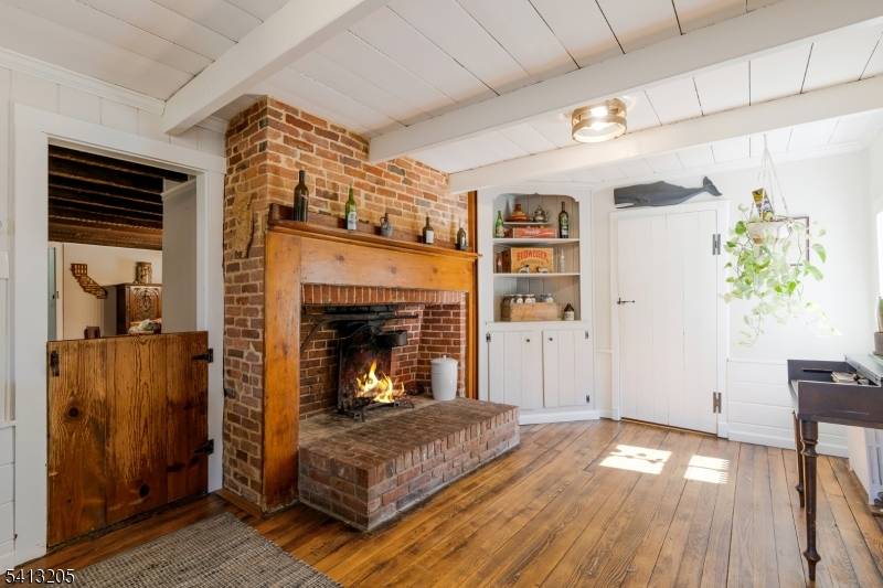 962 Old York Rd, Branchburg Twp., NJ 08853