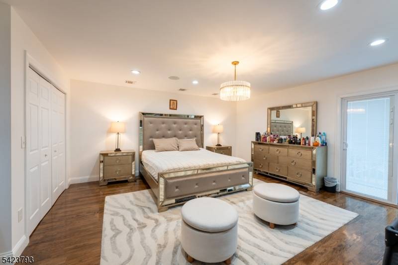 144 Silleck St, Clifton City, NJ 07013