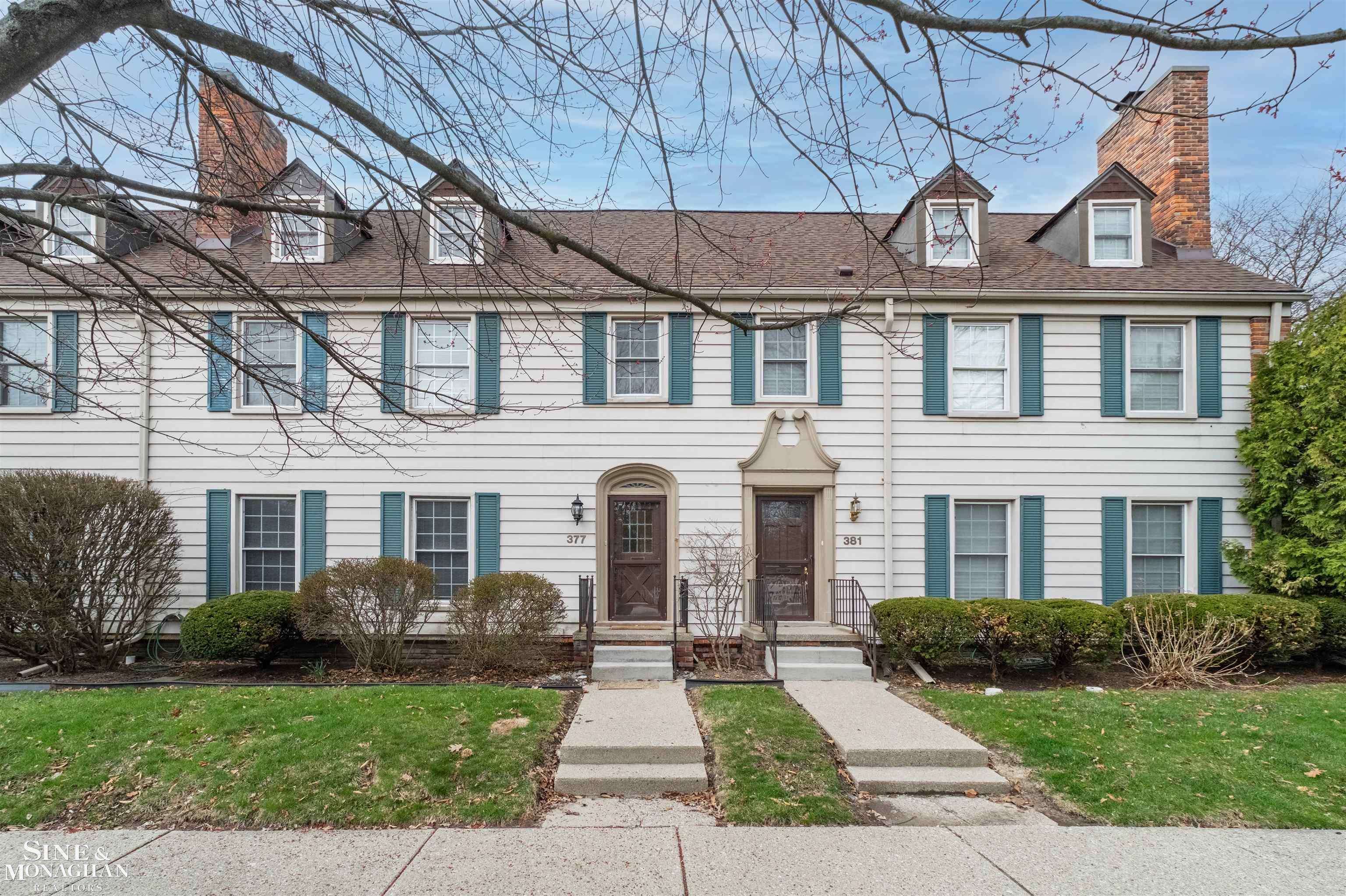 377 Rivard BLVD, Grosse Pointe, MI 48230