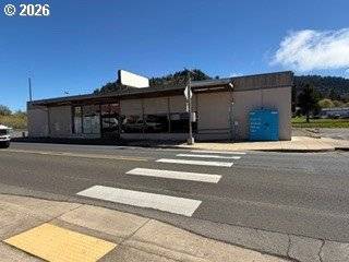 308 N FIRST ST, Drain, OR 97435