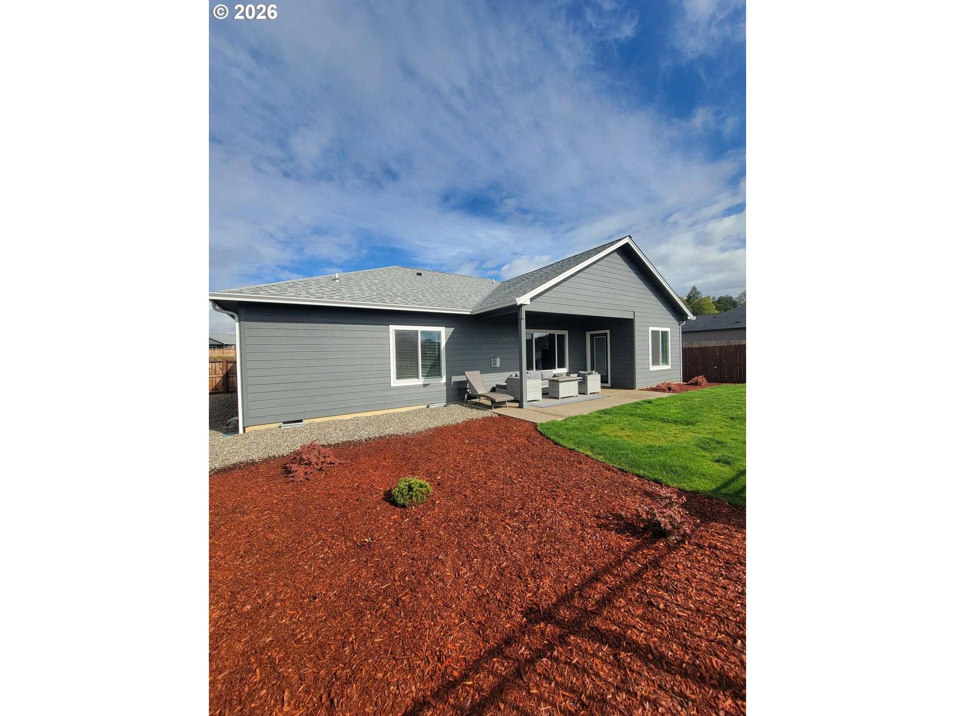 912 MEDINA AVE, Sutherlin, OR 97479
