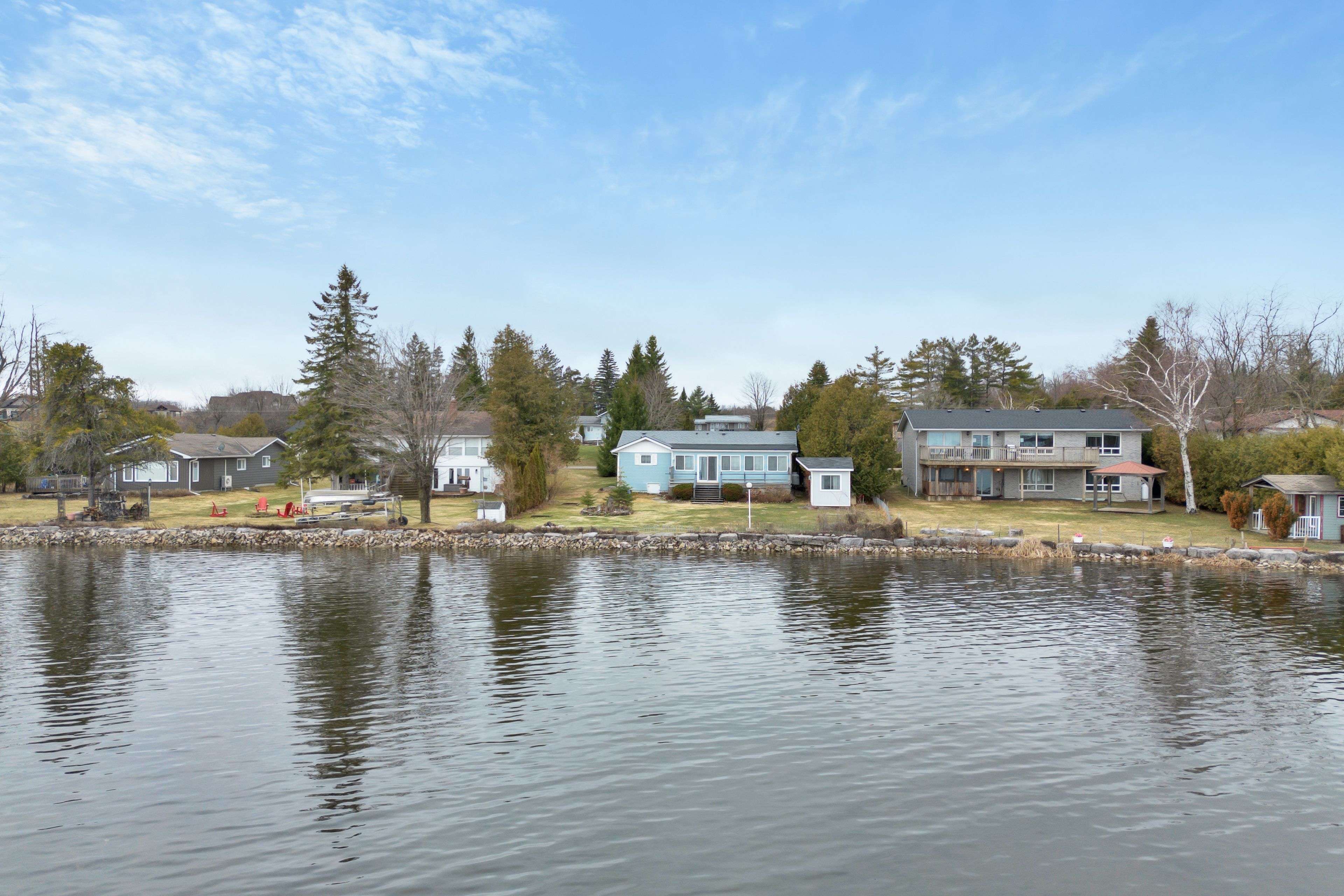11 Lakeview CRES, Kawartha Lakes, ON K0M 1A0