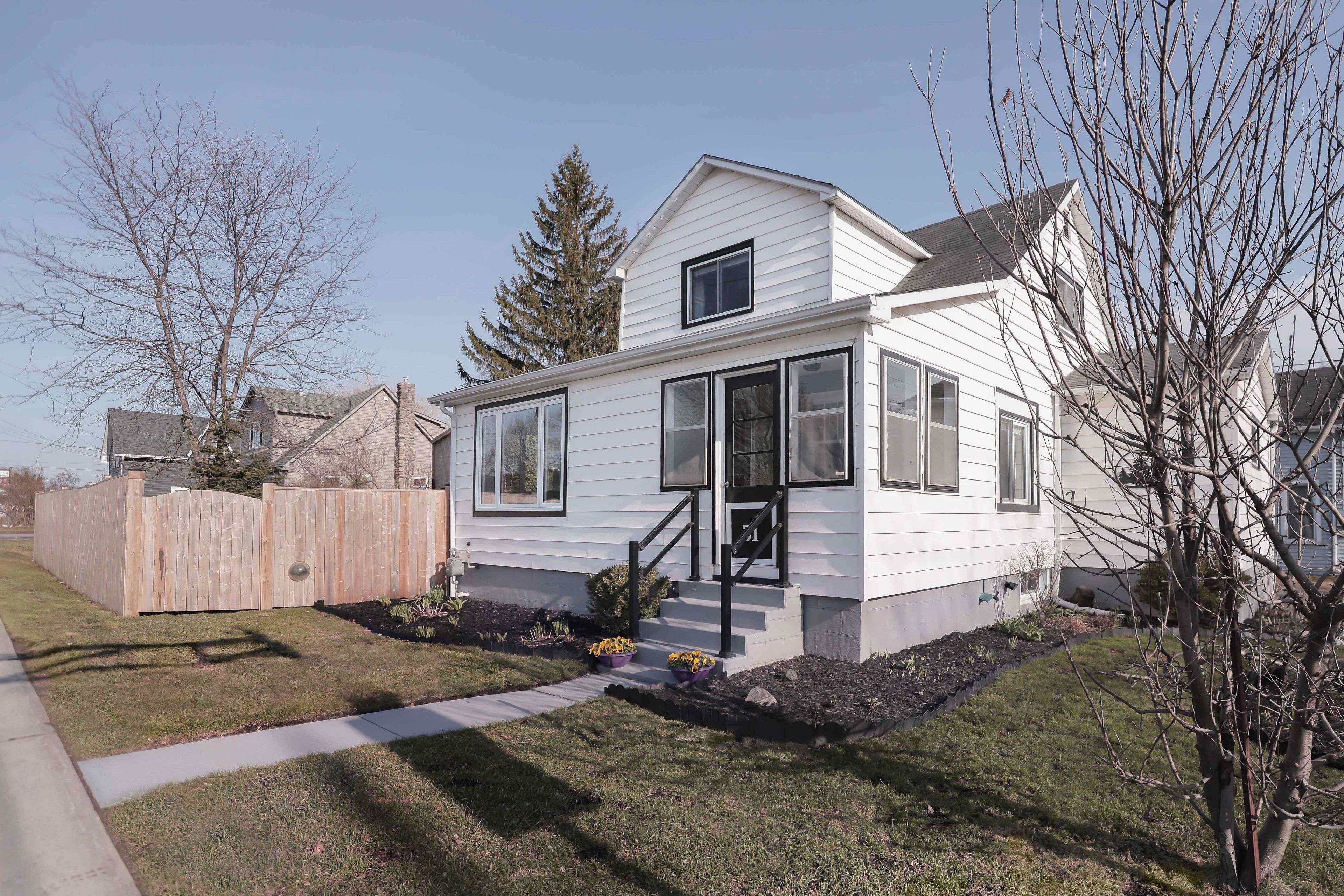 31 Elizabeth ST, Brighton, ON K0K 1H0