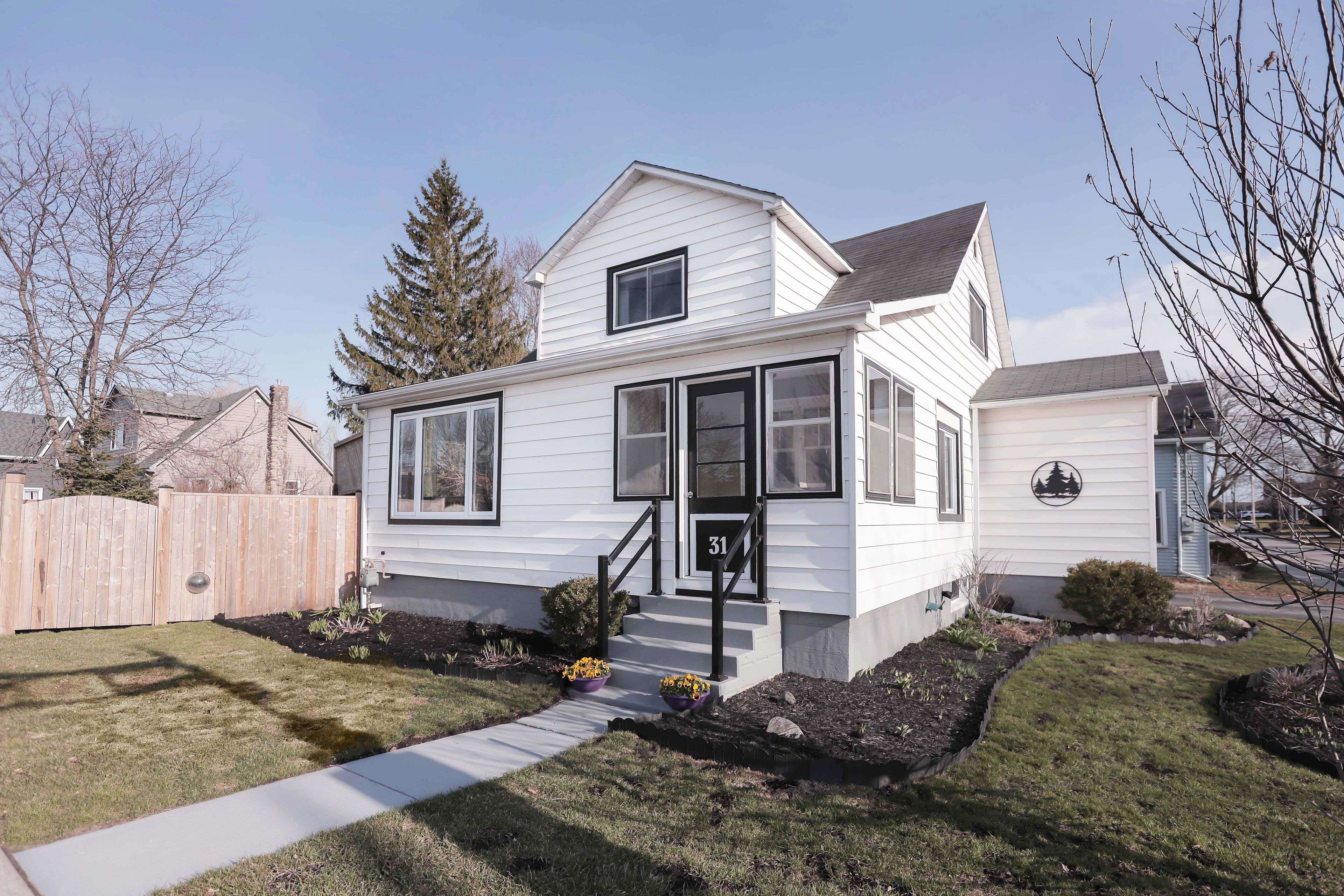 31 Elizabeth ST, Brighton, ON K0K 1H0