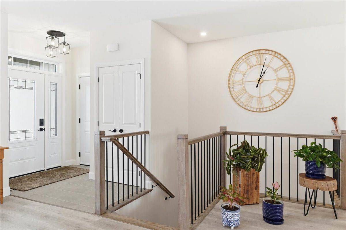 34 Rosewood DR, Quinte West, ON K0K 2C0