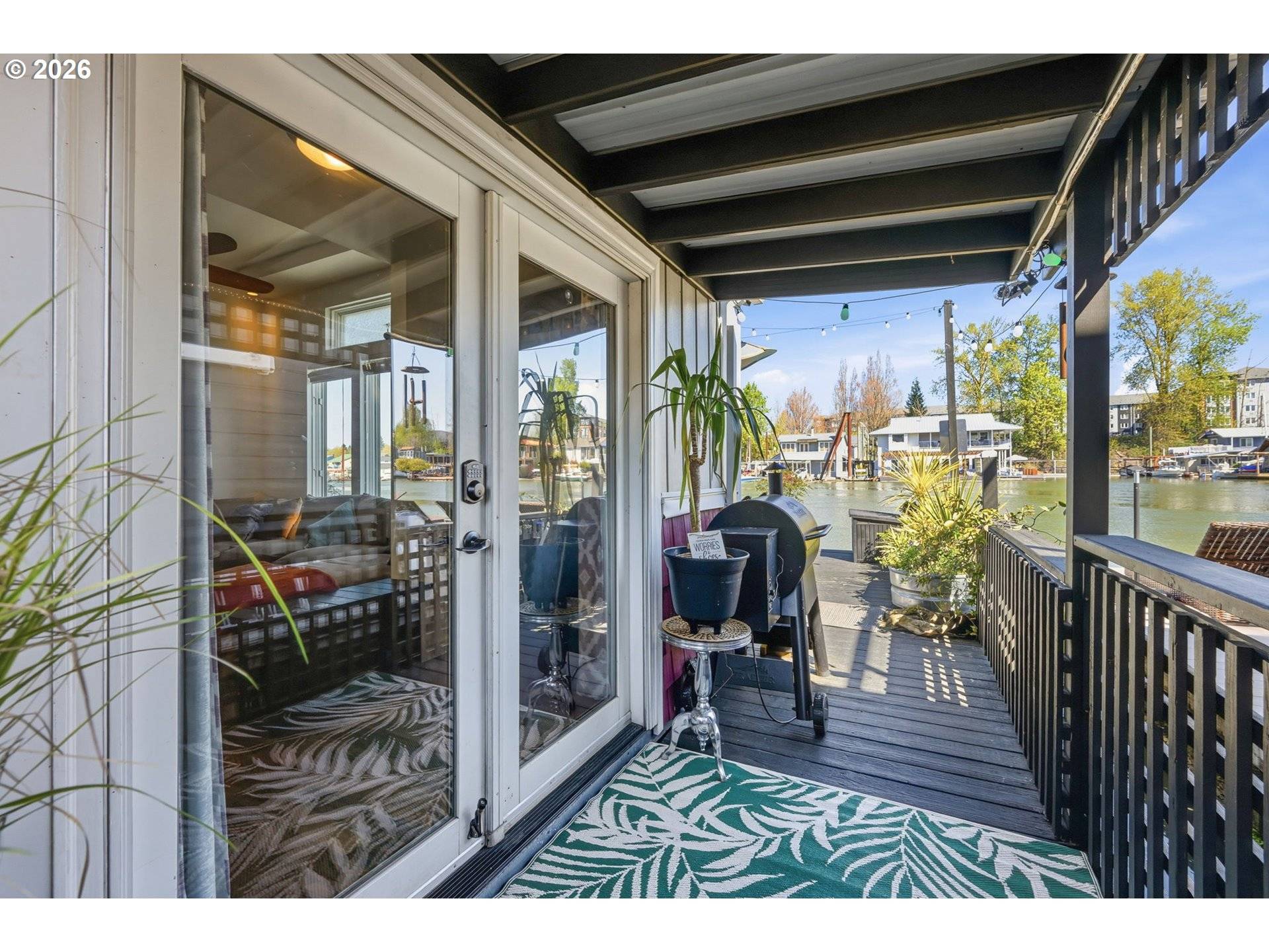 209 N Bridgeton RD, Portland, OR 97217