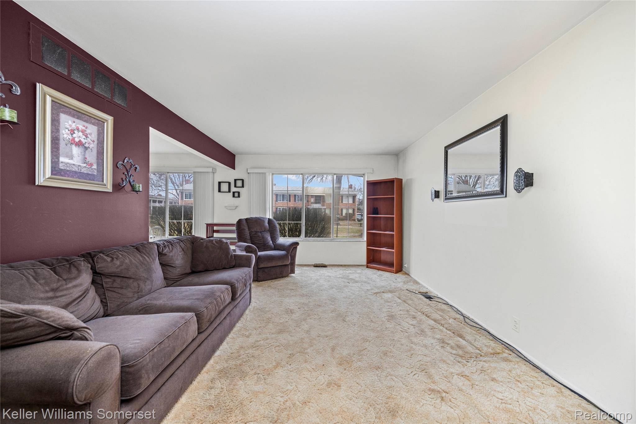 29484 Hoover RD, Warren, MI 48093