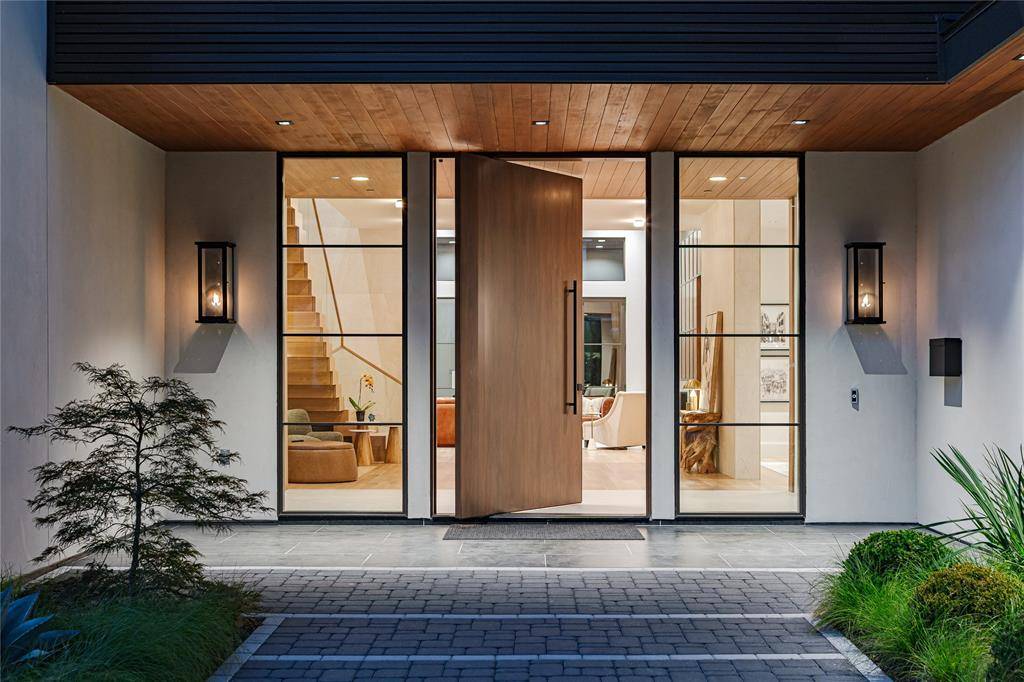 6411 Chevy Chase Avenue, Dallas, TX 75225