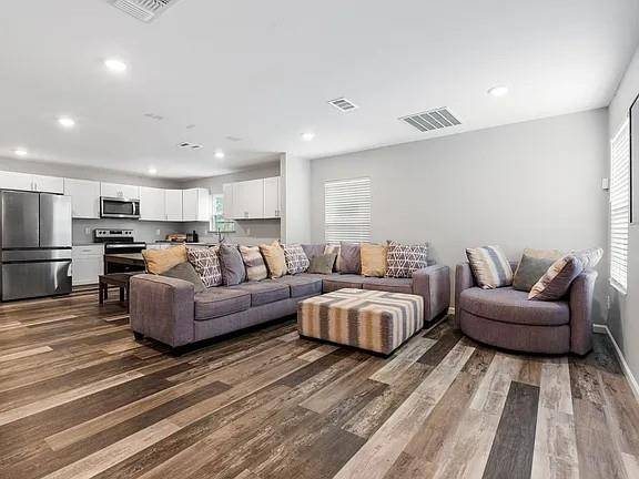 2819 Alabama Avenue, Dallas, TX 75216