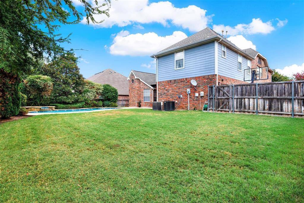 3217 Tearose Drive, Richardson, TX 75082