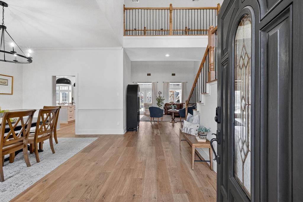 2410 Somerset, Midlothian, TX 76065