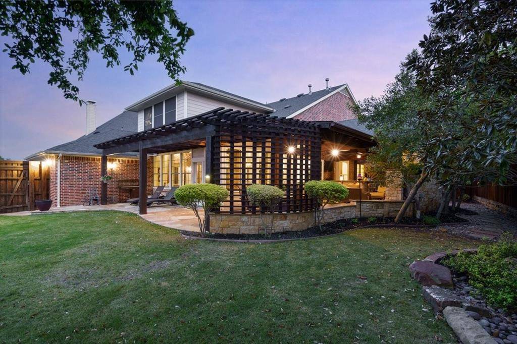 636 Duke Saxony Drive, Lewisville, TX 75056